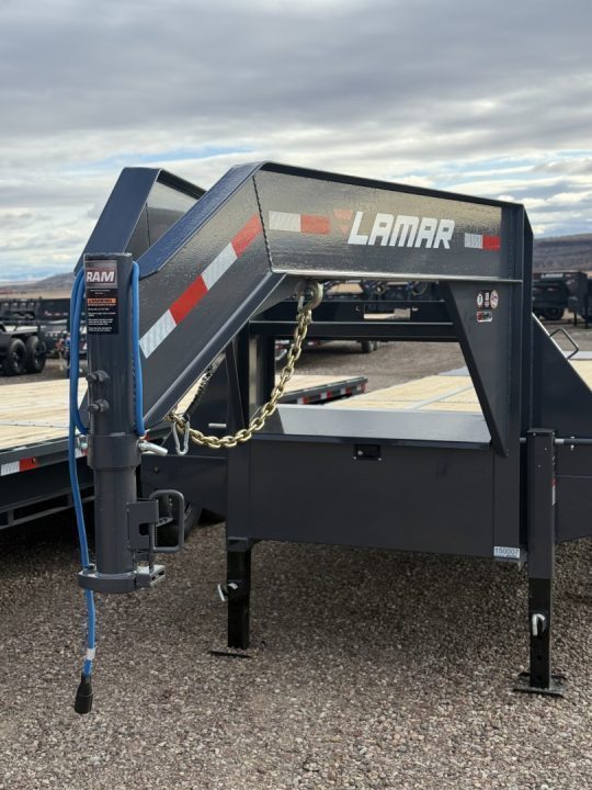 New 2026 Lamar 32' Gooseneck Deckover Trailer 20K