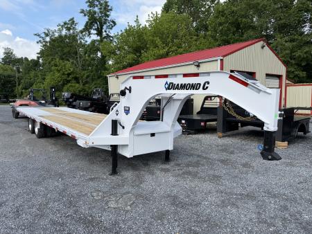 New 2026 Diamond C FMAX212 GOOSENECK TRAILER PACESETTER HYDRO JACKS & DOVE DISC BRAKES aluminum OUTER RIMS