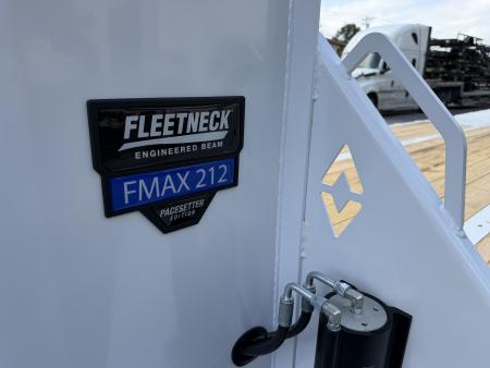 New 2026 Diamond C FMAX212 GOOSENECK TRAILER PACESETTER HYDRO JACKS & DOVE DISC BRAKES aluminum OUTER RIMS