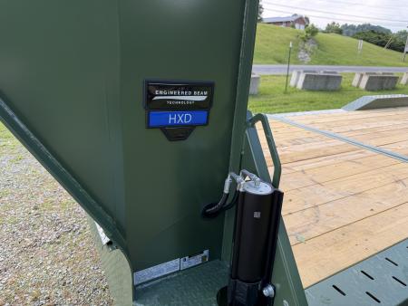 New 2026 Diamond C HXD210 GOOSENECK DRIVE OVER FENDER TILT TRAILER SOLAR CHARGER & HYDRO JACKS