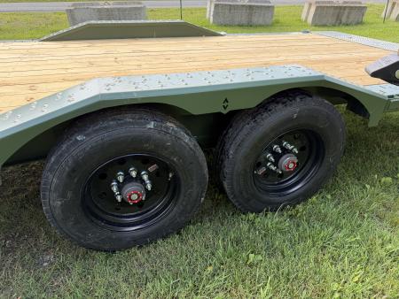 New 2026 Diamond C HXD210 GOOSENECK DRIVE OVER FENDER TILT TRAILER SOLAR CHARGER & HYDRO JACKS