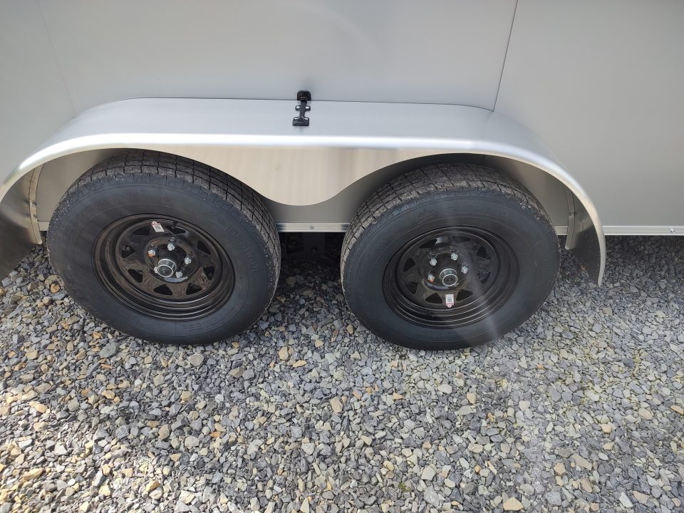2027 7×16 Enclosed Cargo Trailer photo 2