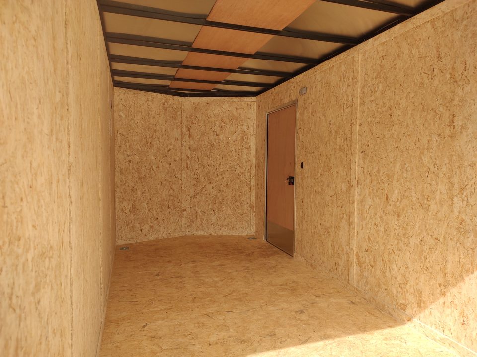 2027 7×16 Enclosed Cargo Trailer photo 5