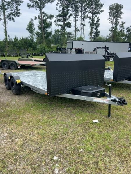 New 2026 FUTURA SHIFTR 1883 Car Hauler