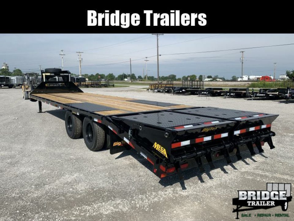 New 2027 Big Tex Trailers 22GN-30D5A-MR (25' + 5' X 102") 23.9K Mega Ramp Flatbed Trailer