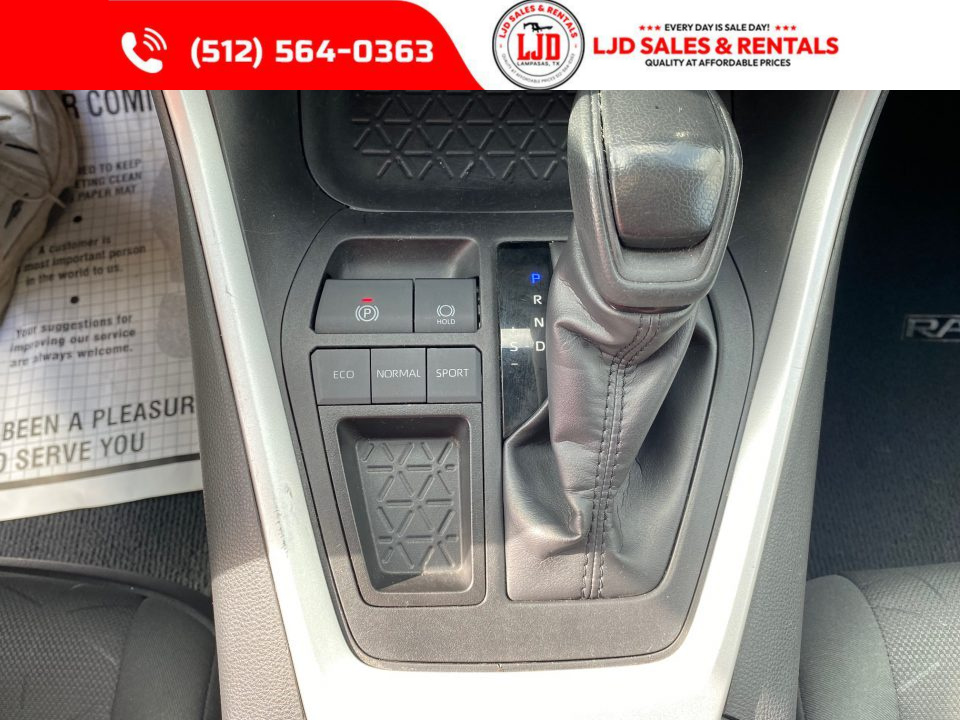 Used 2024 Toyota RAV4 XLE - 2.5L I4 - 76K Miles