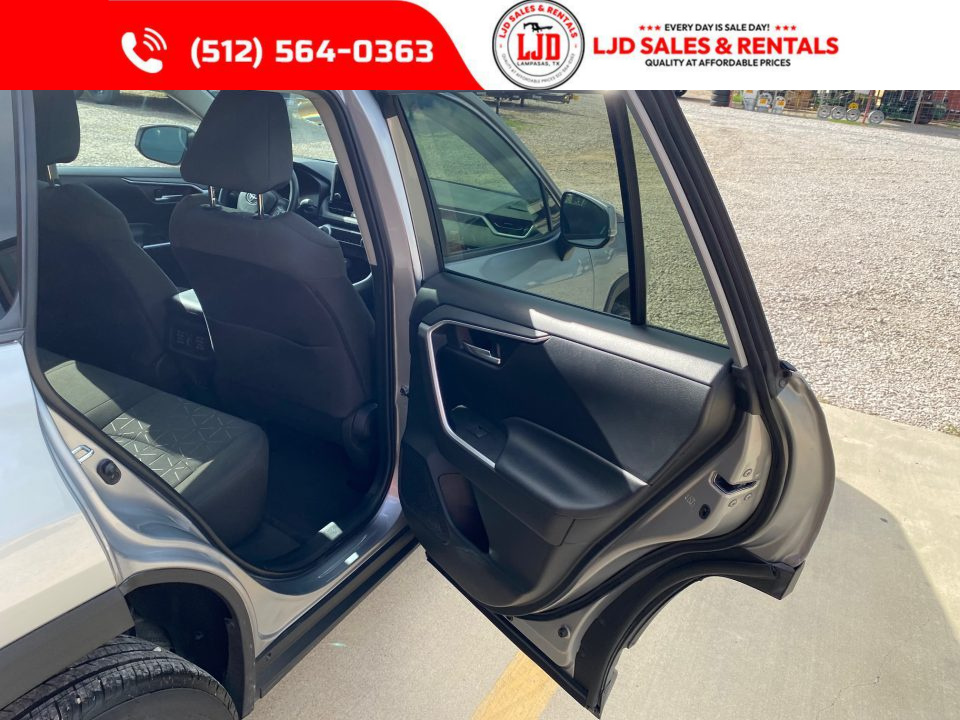 Used 2024 Toyota RAV4 XLE - 2.5L I4 - 76K Miles