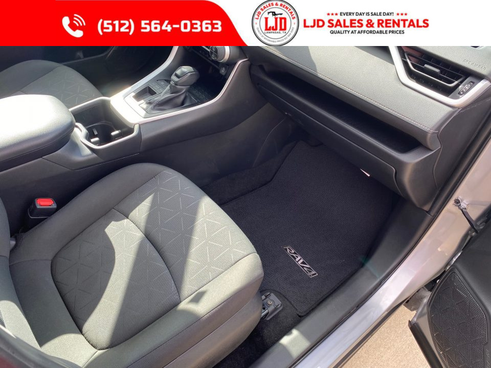 Used 2024 Toyota RAV4 XLE - 2.5L I4 - 76K Miles
