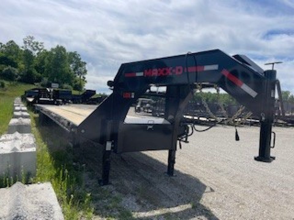 New 2027 MAXX-D LDX10240 102x40 25990 GVWR 2 Jost Speed Jacks Low Pro Tandem Dual Flatbed Trailer