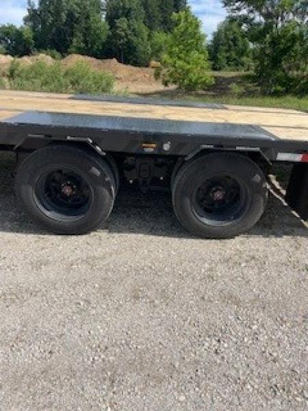 New 2027 MAXX-D LDX10240 102x40 25990 GVWR 2 Jost Speed Jacks Low Pro Tandem Dual Flatbed Trailer