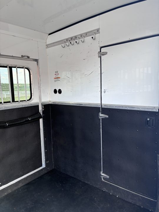 Used 2016 Sundowner 2 + 1 Gooseneck Horse Trailer