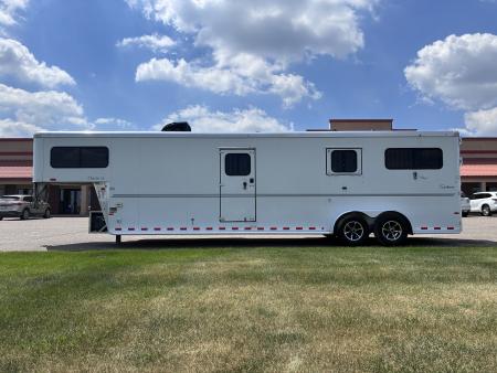 Used 2016 Sundowner 2 + 1 Gooseneck Horse Trailer