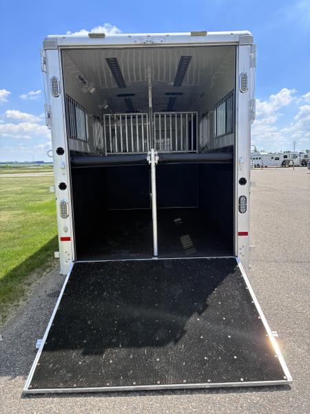 Used 2016 Sundowner 2 + 1 Gooseneck Horse Trailer