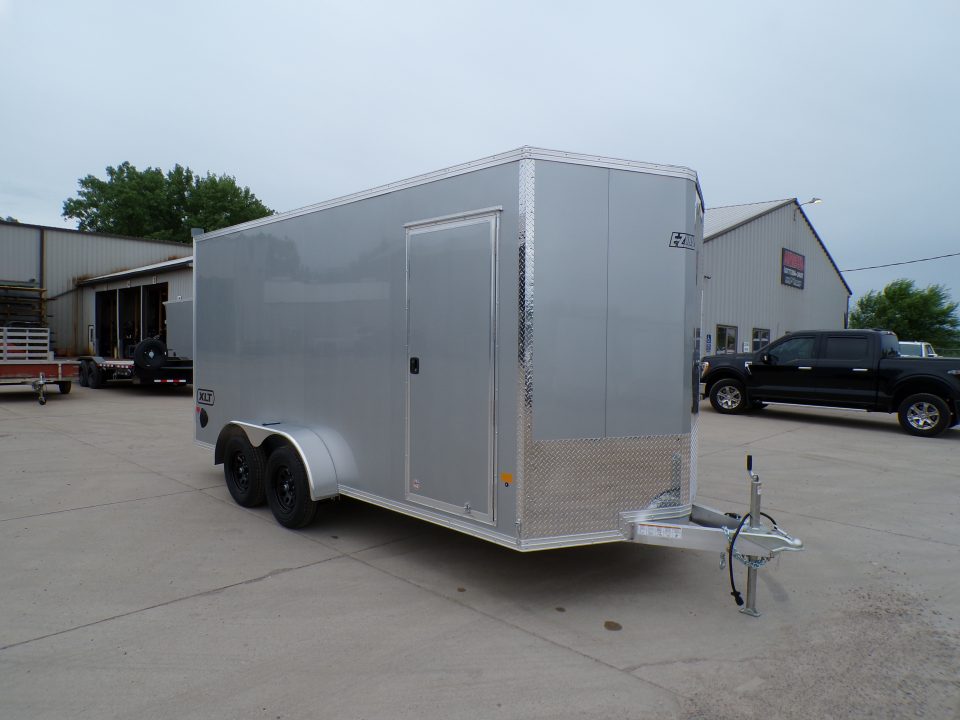 2027 E-Z Hauler photo 2