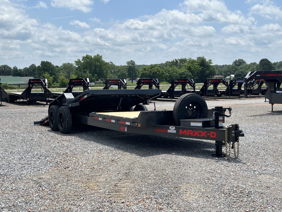 New 2027 MAXXD 83" X 24' 17.5K Tilt Equipment Trailer
