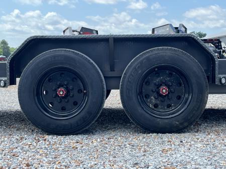 New 2027 MAXXD 83" X 24' 17.5K Tilt Equipment Trailer
