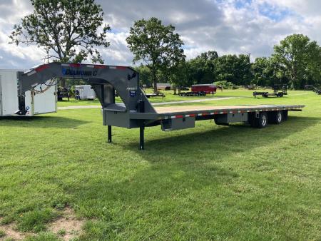 New 2026 Diamond C Trailers 102X40 TANDEM 25.9K GN HYDROTAIL W/ BLACKWOOD RUNNERS, HYDROJACKS, AIR RIDE, DISC BRAKES & WIRELESS REMOTE Flatbed Trailer