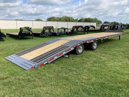 New 2026 Diamond C Trailers 102X40 TANDEM 25.9K GN HYDROTAIL W/ BLACKWOOD RUNNERS, HYDROJACKS, AIR RIDE, DISC BRAKES & WIRELESS REMOTE Flatbed Trailer
