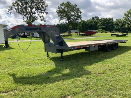 New 2026 Diamond C Trailers 102X30 TANDEM 25K GN HYDROTAIL W/ STEEL RUNNERS, HYDROJACKS, SOLAR & WIRELESS Flatbed Trailer