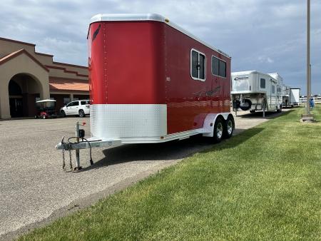 Used 2005 Featherlite 2 Horse Straight Load Bumper Pull Horse Trailer