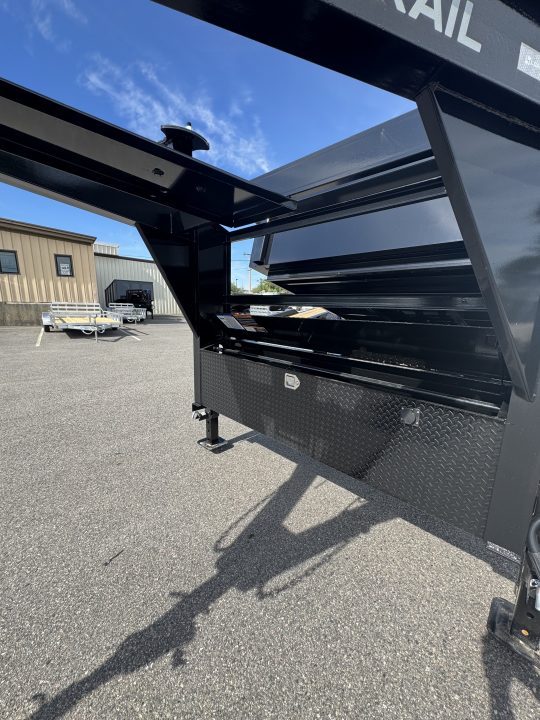 New 2026 Load Trail Gooseneck DG83X14 Dump Trailer 7 Ga Floor