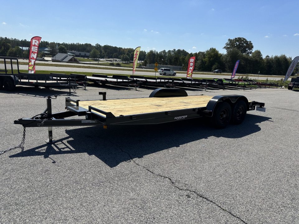 New 2026 20FT 10K WOOD FLOOR DELUXE CAR HAULER WITH 2 BRAKE AXLES AND RADIAL TIRE UPGRADE