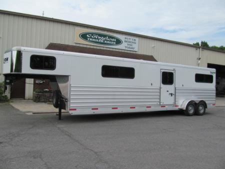 New Shadow 4 Horse Head to Head w/ DR Horse Trailer