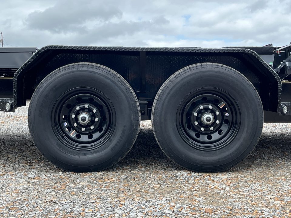 New 2027 MAXXD 83"x20' 14k Equipment Trailer
