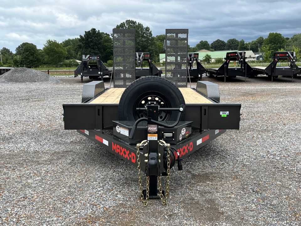 New 2027 MAXXD 83"x20' 14k Equipment Trailer