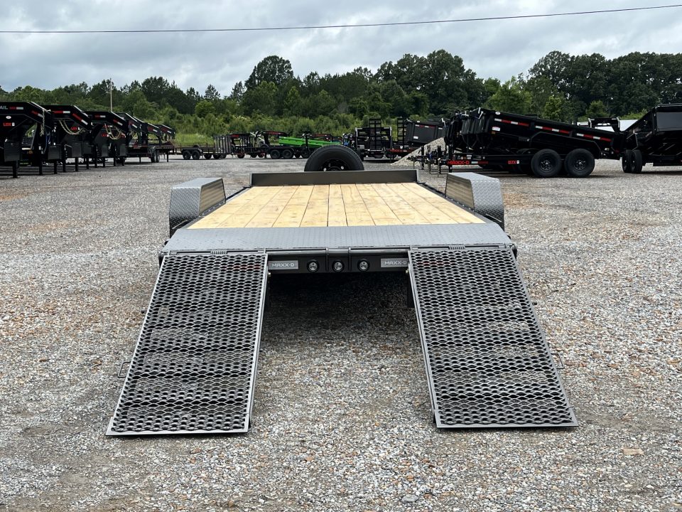 New 2027 MAXXD 83"x20' 14k Equipment Trailer
