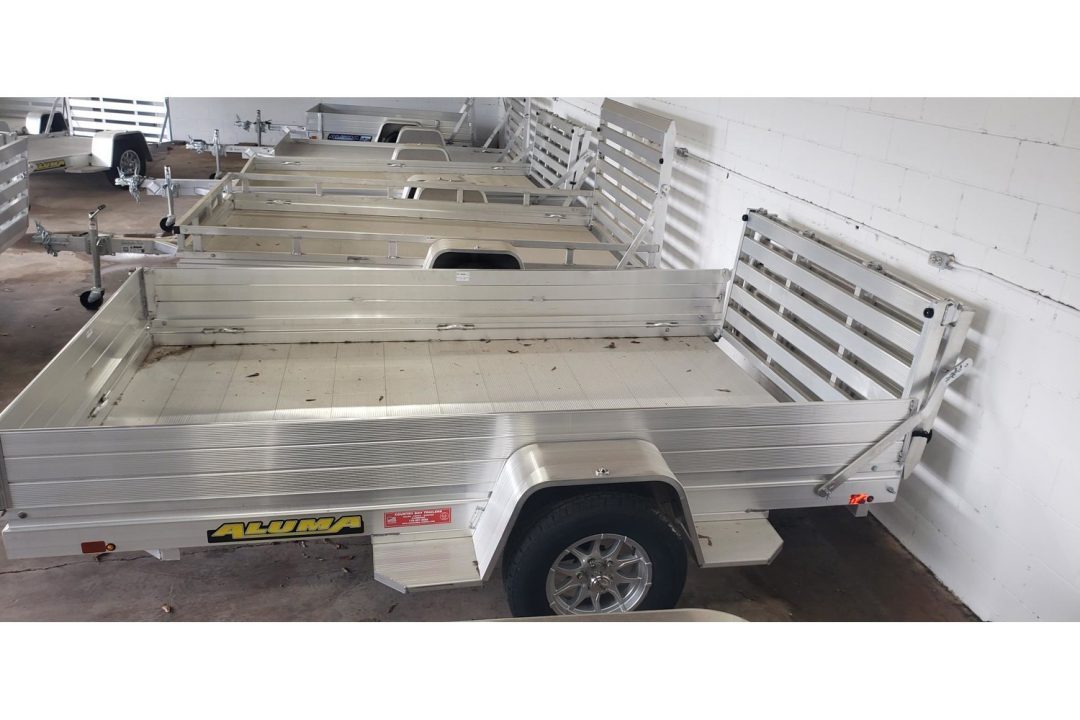 New 2026 Aluma 72"X10' Utility, 12" Sides, Bi-Fold Tailgate 7210H