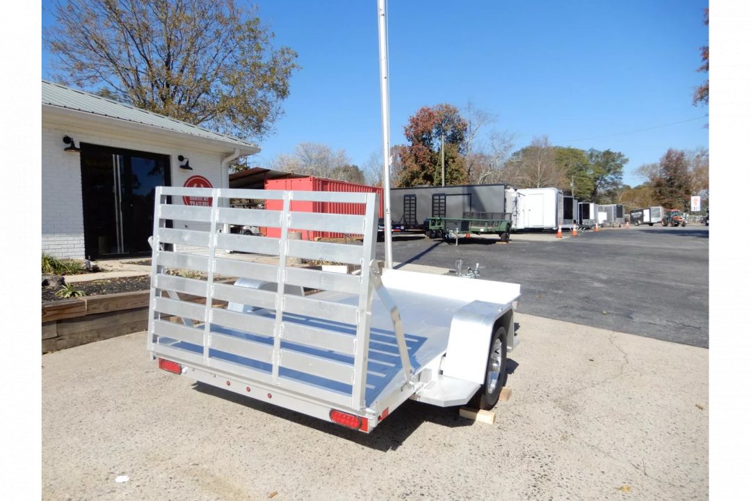 New 2026 Aluma 63"X10' Utility, Straight Tailgate 6310S-TG