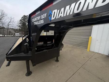 New 2026 Diamond C 8.5x35' Gooseneck, 12' Hydraulic Dove & Jacks, 25900 GVWR FMAX212 HDT