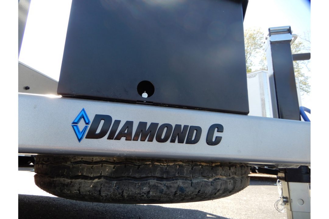 New 2026 Diamond C 83"x16' Landscape, Bifold Gate, 4950 LB Payload, GTU235