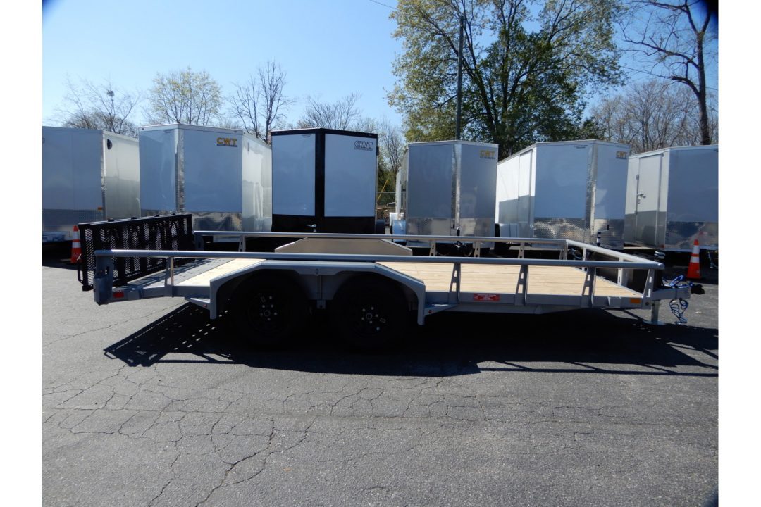 New 2026 Diamond C 83"x16' Landscape, Bifold Gate, 4950 LB Payload, GTU235