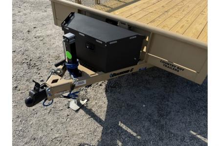 New 2026 Diamond C 83"x18' Utility, Tractor Gate, Venture Series TUT206