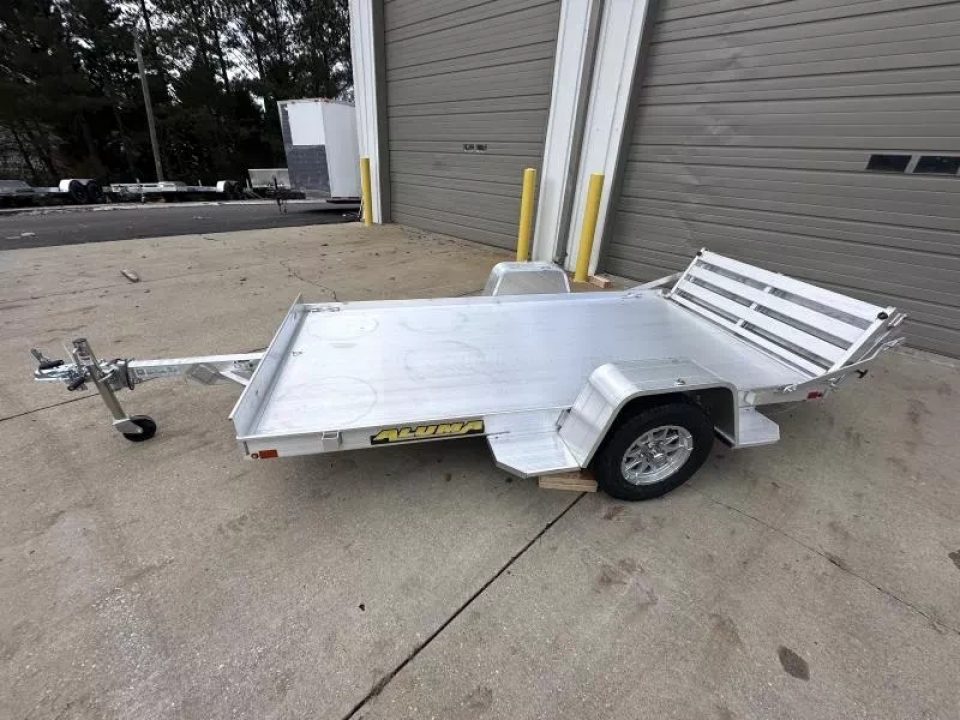 New 2026 Aluma 63"x10' Utility, Bi-Fold Tailgate