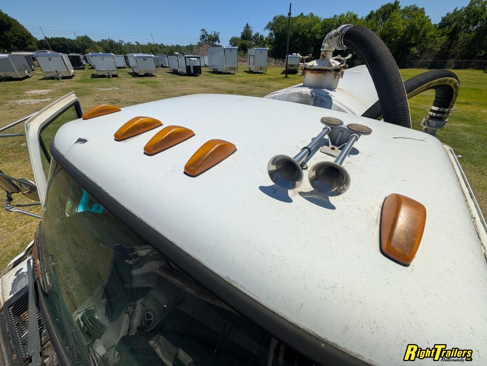 Used Sterling Pump Truck - Manual Transmission