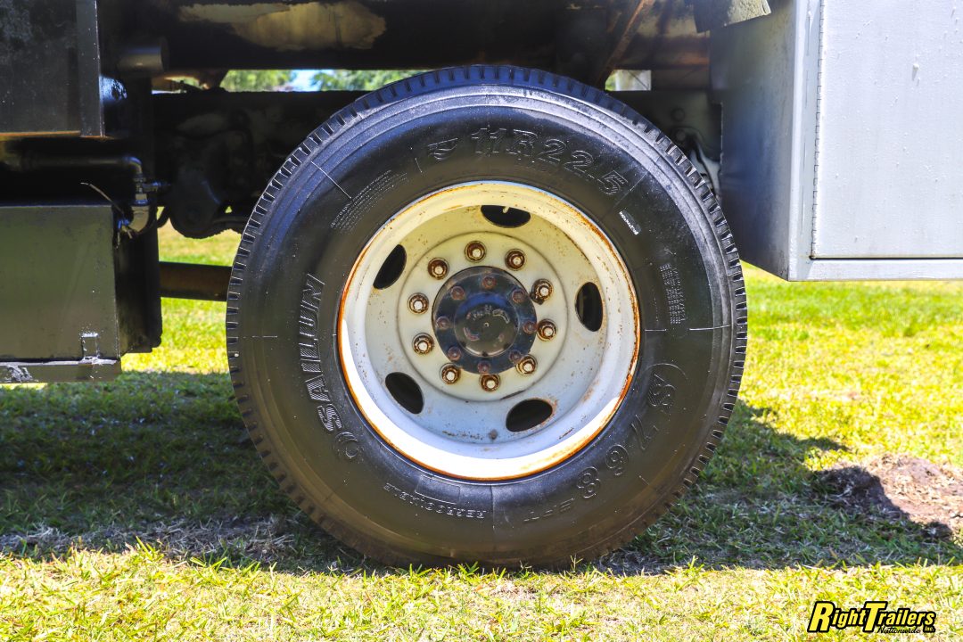 Used Sterling Pump Truck - Manual Transmission