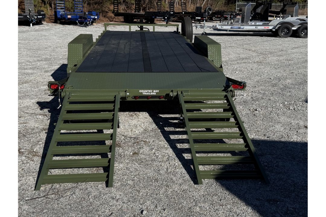 New 2026 Covered Wagon 7x20' Equipment, Cobra Coated Decking