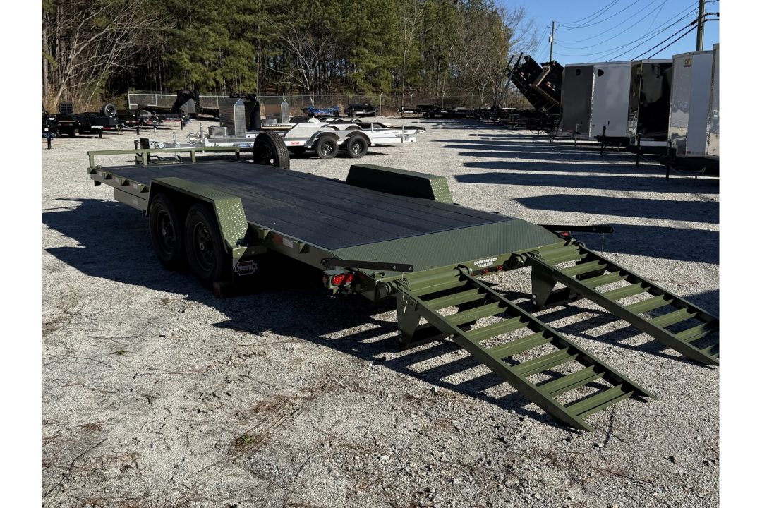 New 2026 Covered Wagon 7x20' Equipment, Cobra Coated Decking