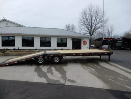 New 2026 Diamond C 8.5x30' Gooseneck, 12' Hydraulic Dove & Jacks, 25900 GVWR, FMAX212HDT
