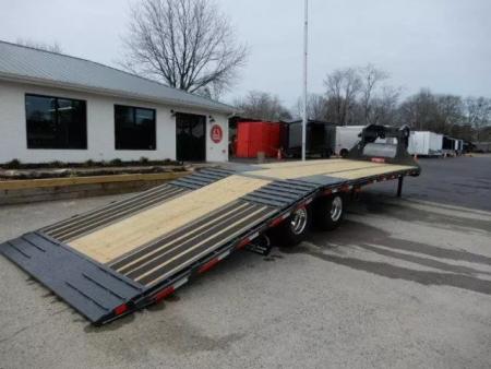 New 2026 Diamond C 8.5x30' Gooseneck, 12' Hydraulic Dove & Jacks, 25900 GVWR, FMAX212HDT