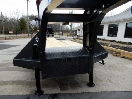 New 2026 Diamond C 8.5x30' Gooseneck, 12' Hydraulic Dove & Jacks, 25900 GVWR, FMAX212HDT