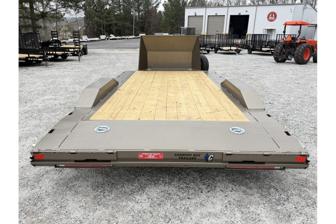 New 2026 Diamond C 8.5x16' Car Hauler, Max Width, Drive-Over Fenders GTF235