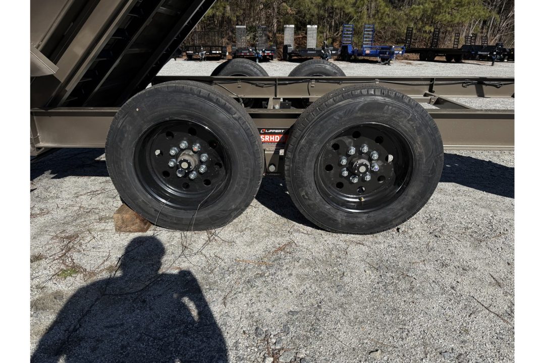 New 2026 Diamond C 7x14' Dump, 7 Ga. Steel, 32" Sides, 15500 GVWR, Ramps, Spare, LPT207