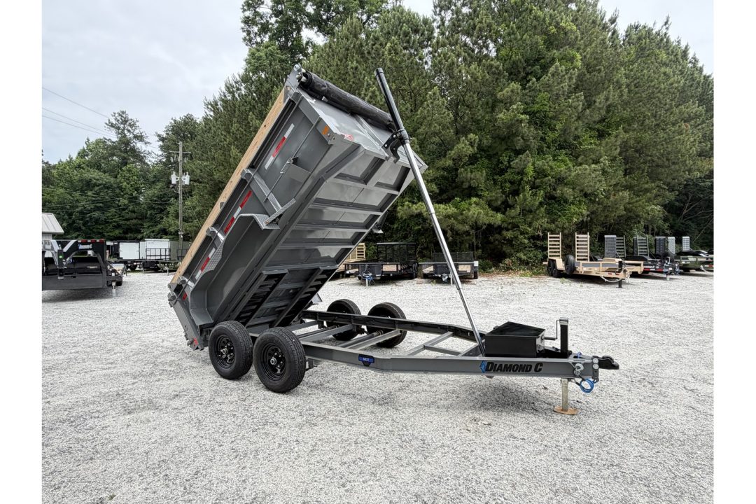 New 2026 Diamond C MDT 206 12'x77"