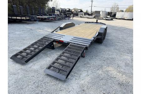 New 2026 Diamond C 82x18' Low Profile Equipment, LPX207