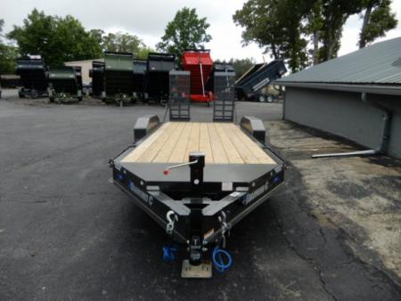 New 2026 Diamond C 82x20' Equipment, 2' Dove w/Flip Ramps LPX207