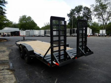 New 2026 Diamond C 82x20' Equipment, 2' Dove w/Flip Ramps LPX207